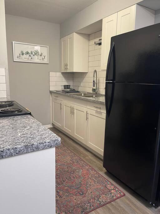 The Bernice - 2 Bedroom Apt In Quilt Town, Usa Hamilton Ngoại thất bức ảnh